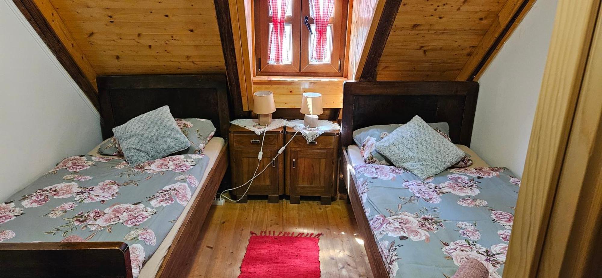 Snasini Kucari Bed and Breakfast Gradiste Exteriör bild